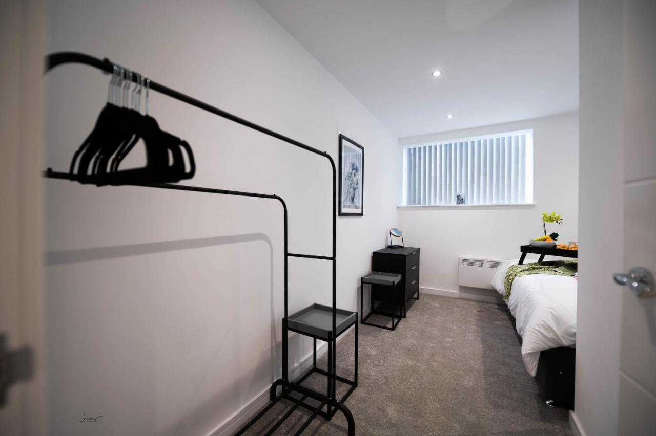 Charles Alexander Short Stay - Windmill House Apartments Lytham St Annes Exterior photo